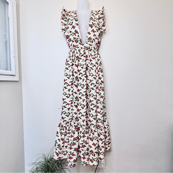 Showpo. | Lover's Day Floral Flutter Sleeveless Ruffled Skirt V-Neck Sundress - Picture 4 of 16